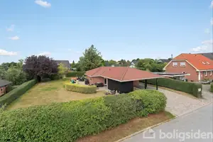 Villa på Bjørnholt 162, 8520 Lystrup