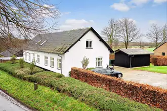 Villa på Fynslundvej 46, 6064 Jordrup
