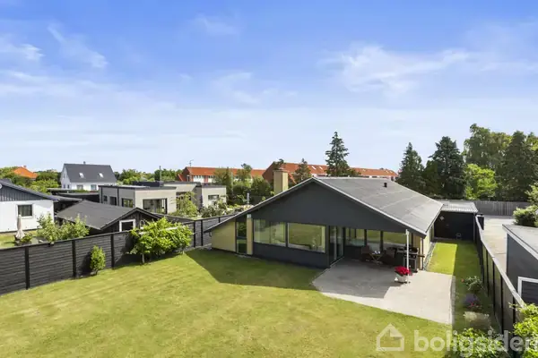 Villa på Glamsbjergvej 49, 2770 Kastrup