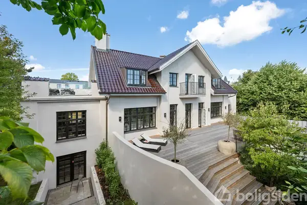 Villa på Strandvejen 192A, 2920 Charlottenlund