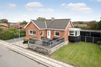 Villa på Bramsvej 5A, 6990 Ulfborg
