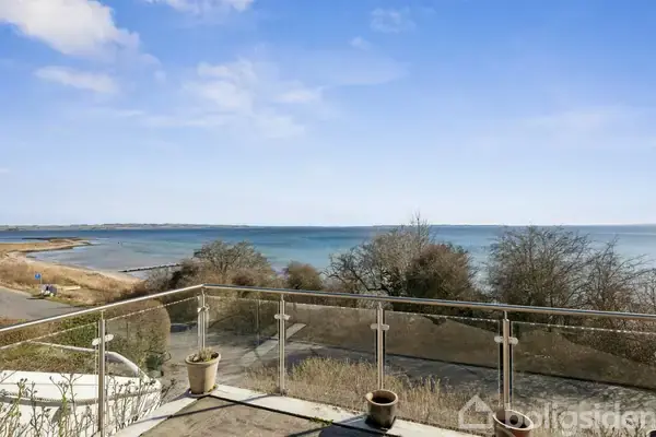 Fritidsbolig på Strandvejen 134, 8410 Rønde