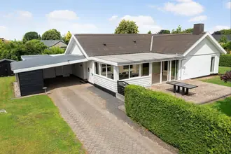 Villa på Mariavænget 22, 6520