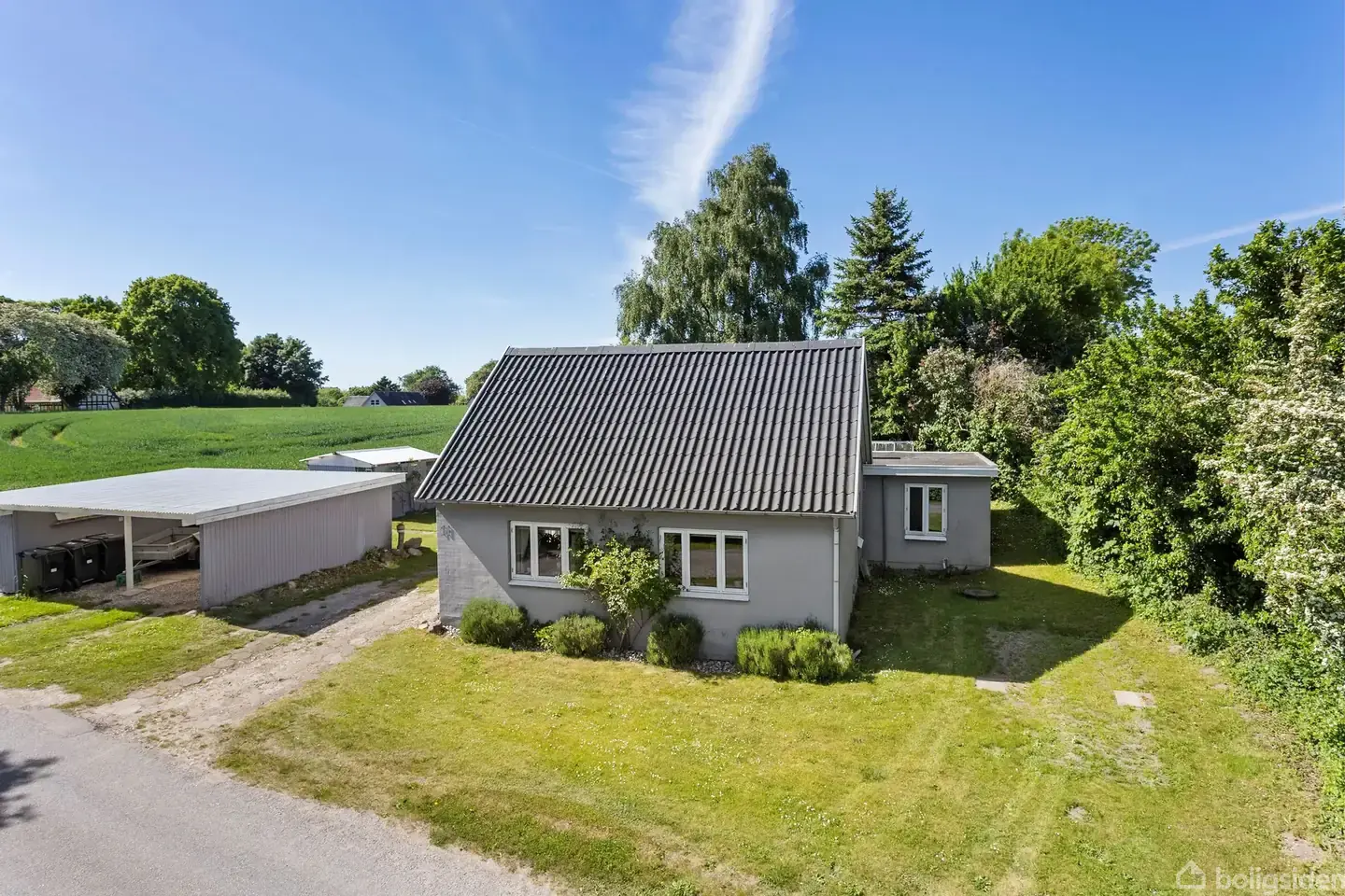 Charmerende villa nær Bogense med skøn have