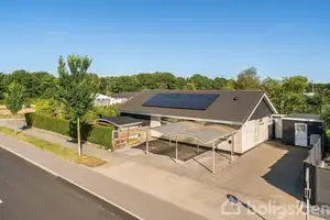 Villa på Århusvej 16, 6700 Esbjerg