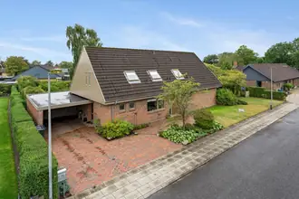 Villa på Rønne Alle 51, 7451 Sunds