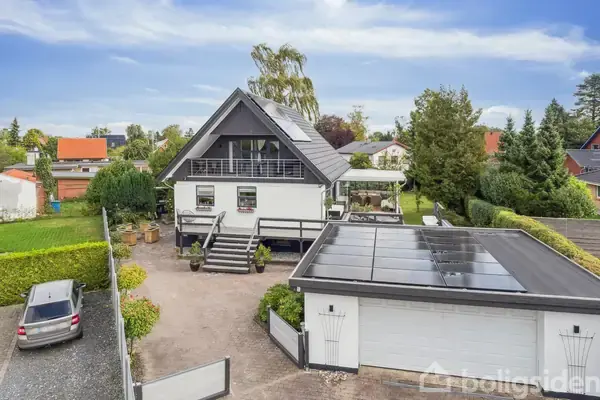 Villa på Vårgyvelvej 26, 2690 Karlslunde