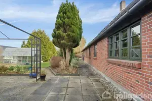 Villa på Rønbækvej 15, 8382 Hinnerup