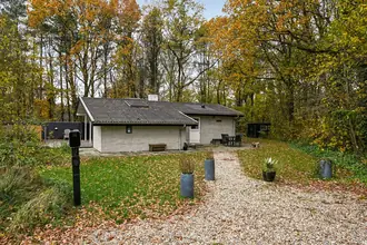 Fritidshus på Fyrrelunden 69, Jegum, 6840 Oksbøl