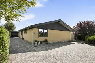 Villa på Pilevej 26, 9620 Aalestrup