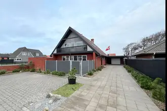 Villa på Parallelvej 18, 6960 Hvide Sande