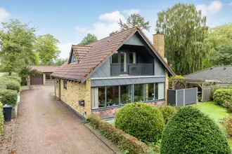 Villa på Elleholmvej 45, Ravnebjerg, 5250 Odense SV