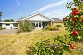 Villa på Nordmanniavej 1, 9320 Hjallerup