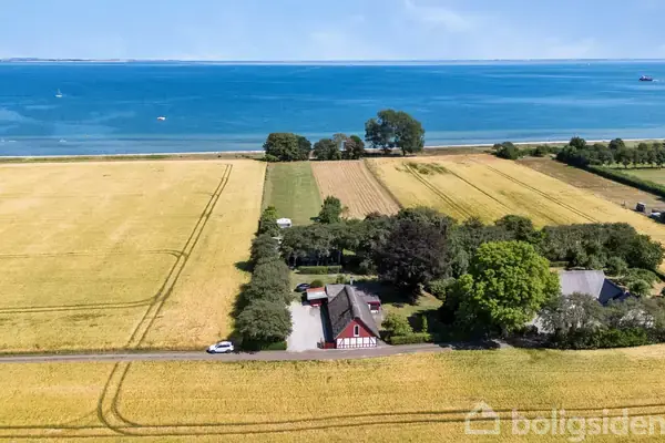 Villa på Spøttrup Strandvej 27, 8300 Odder