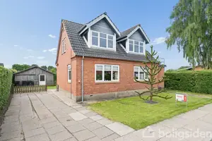 Villa på Elmevej 30, 9700 Brønderslev