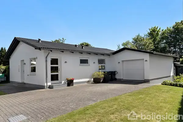 Villa på Broagervej 10, 9700 Brønderslev