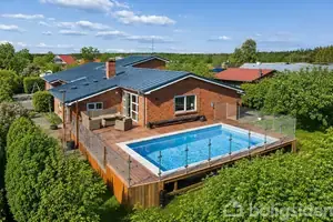 Villa på Enghavevej 2, 7362 Hampen