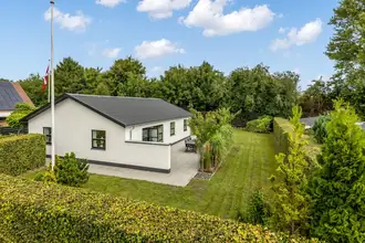 Villa på Nymøllevej 23, 4652 Hårlev