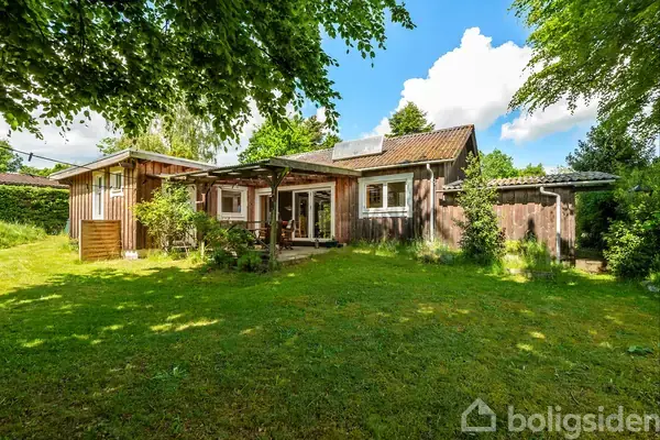 Fritidsbolig på Alrøvej 123, 8300 Odder