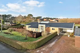 Villa på Askeløkken 1, Rønne, 3700 Rønne