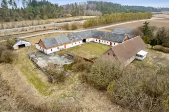 Villa på Bjerregårdsvej 9, Korupskov, 8550 Ryomgård
