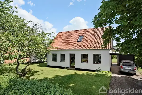 Villa på Kongevejen 46, 3450 Allerød