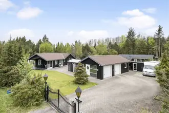 Fritidshus på Trekanten 12, Koldkær, 9370 Hals