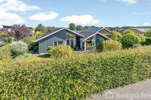 Villa på Præstebakken 1, 8983 Gjerlev J
