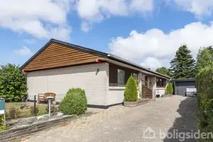 Villa på Signesvej 9, 9800 Hjørring