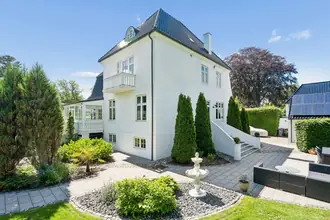 Villa på Rafns Alle 2, 9000 Aalborg