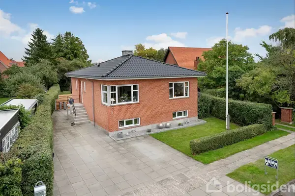 Villa på Juttasvej 1, 8960 Randers SØ