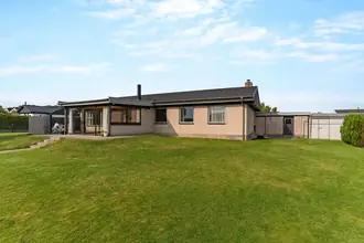 Villa på Grundtvigsvej 5, Selling, 8370 Hadsten