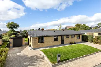 Villa på Frisenborgvej 7, 8930 Randers NØ