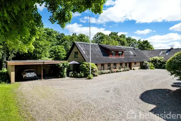 Landejendom på Sjørupvej 48, 9640 Farsø