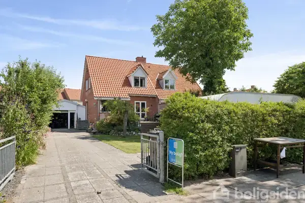 Villa på Vestbirk Alle 41, 2770 Kastrup