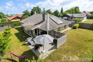 Villa på Syrenvej 7, 3720 Aakirkeby