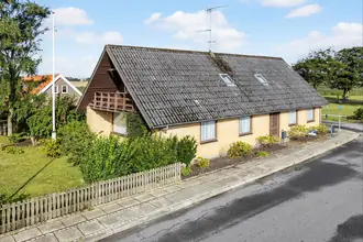 Villa på Poulsvej 25, Præstbro, 9330 Dronninglund