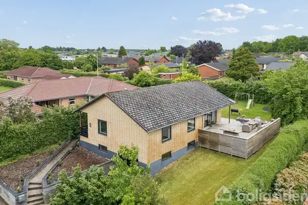 Villa på Vennelystvej 18, 8960 Randers SØ