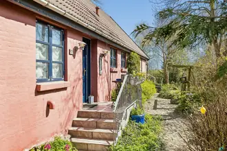Villa på Østrupvej 17, Østrup, 8543 Hornslet
