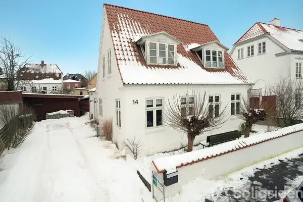 Villa på Strandmøllevej 14, 4300 Holbæk
