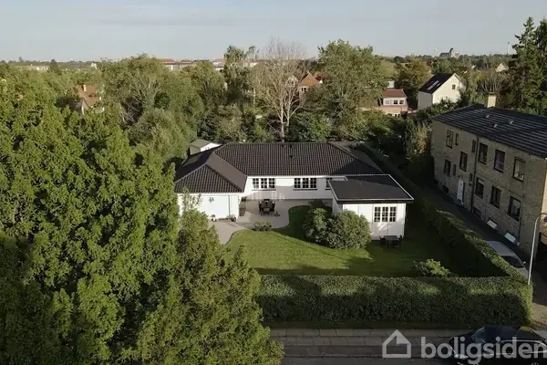 Villa på Runebergs Alle 17, 2860 Søborg
