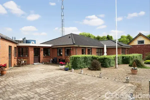 Villa på Borrisvej 1, 6900 Skjern