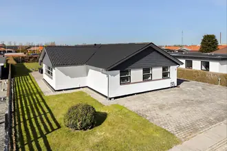 Villa på Vinkelvej 9, 9370 Hals
