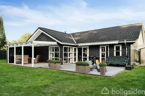 Villa på Bækkebrovej 4B, 3220 Tisvildeleje