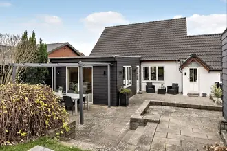 Villa på Ravnsbjerg 16, 6000 Kolding