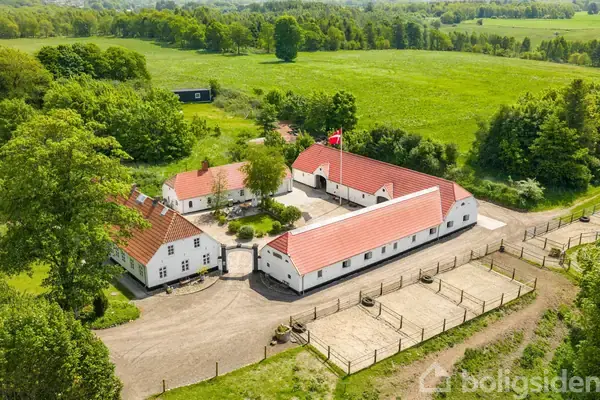 Landejendom på Bøgvadvej 33, 6040 Egtved