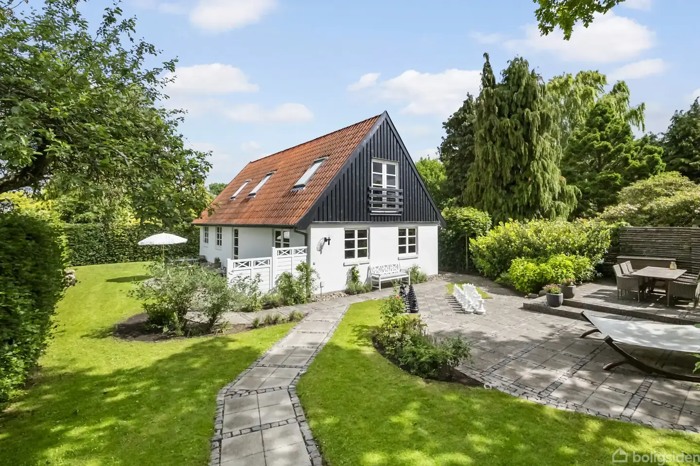 Fantastisk 80'er villa for enden af fredelig lukket villavej