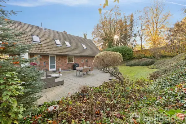 Villa på Lyngdalen 22, 2850 Nærum