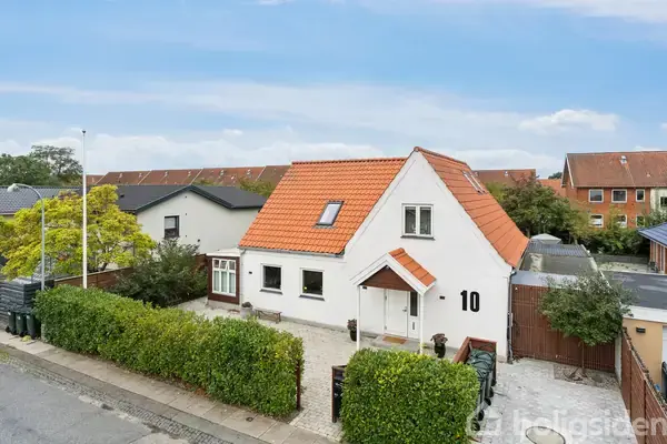 Villa på Søstrand Alle 10, 2650 Hvidovre