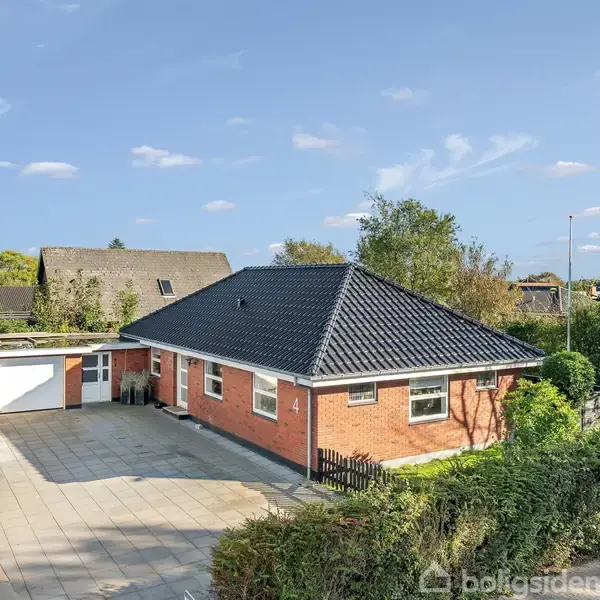 Villa på Landsbytoften 4, 6715 Esbjerg N